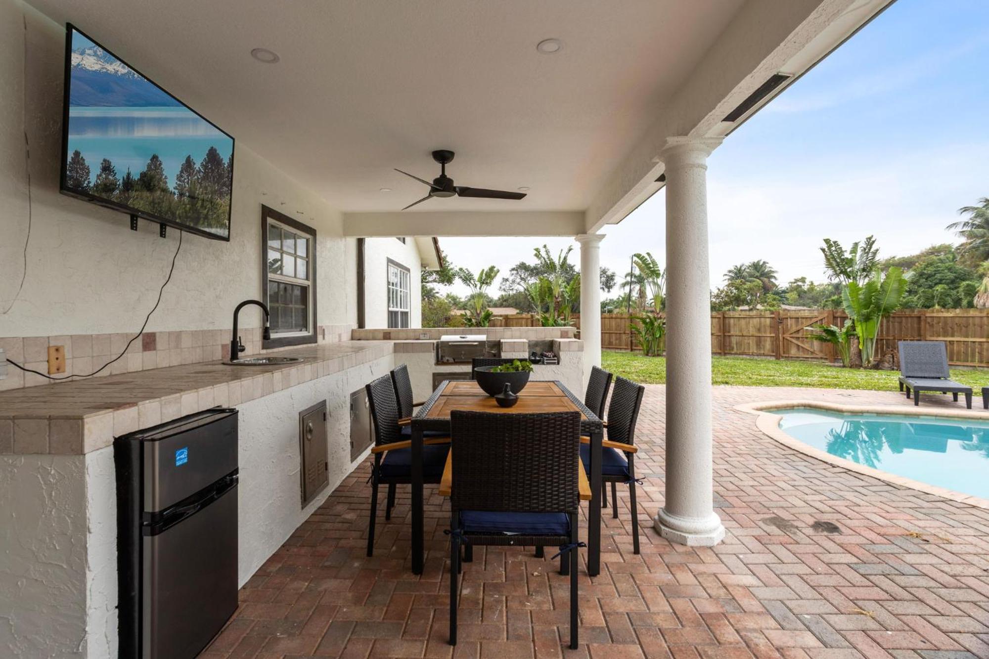Escondida Drive - Minimum 3 Night Stay West Palm Beach Exterior photo