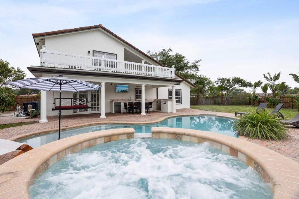 Escondida Drive - Minimum 3 Night Stay West Palm Beach Exterior photo